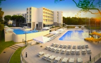 Adria Hotel ***